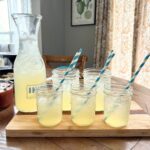 lemonade-in-mason-jars